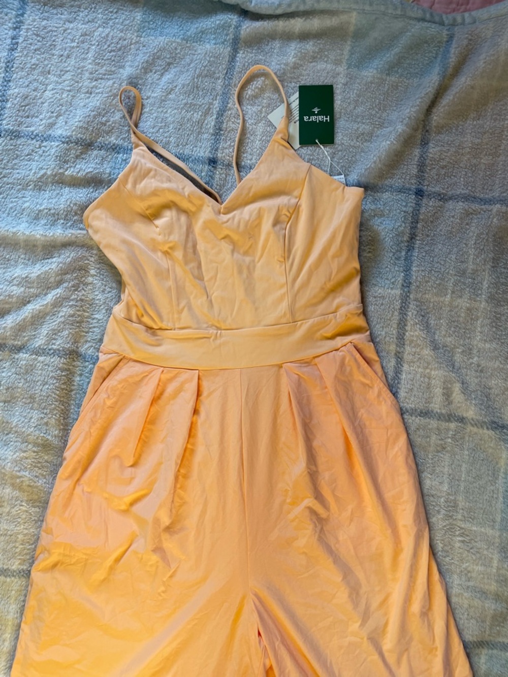 HALARA Peach Spaghetti-Strap Jumpsuit